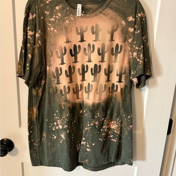 Bella Canvas Green and Orange Short Sleeve Tee - Picture 1 of 4